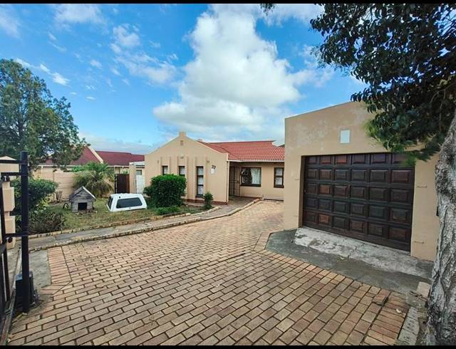 3 BEDROOM HOUSE FOR SALE IN MTHATHA CENTRAL